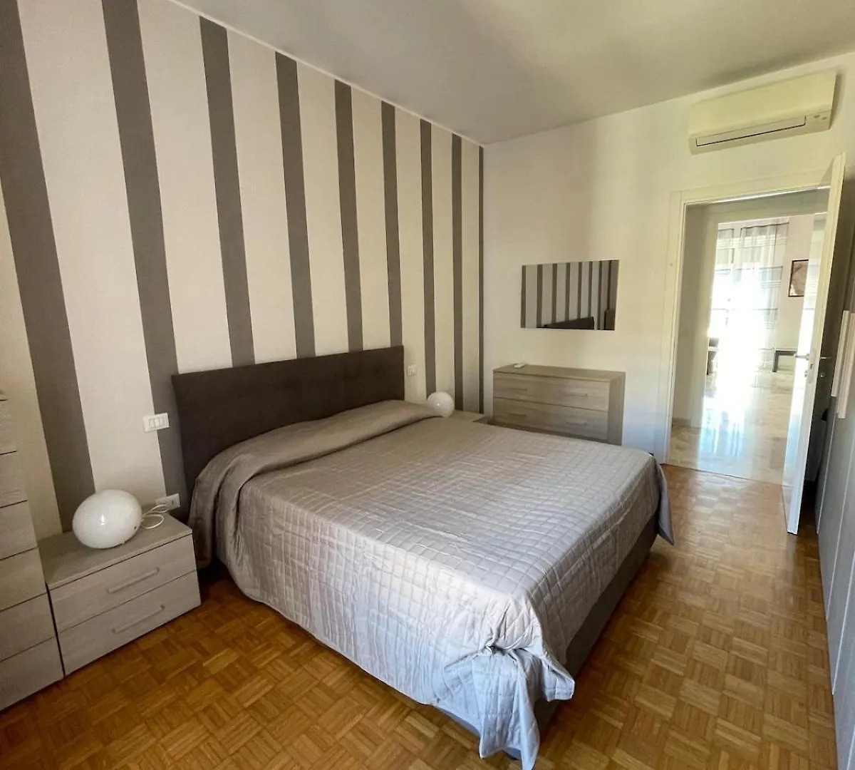 La Petite Maison Milanese - Milano Centro Милан